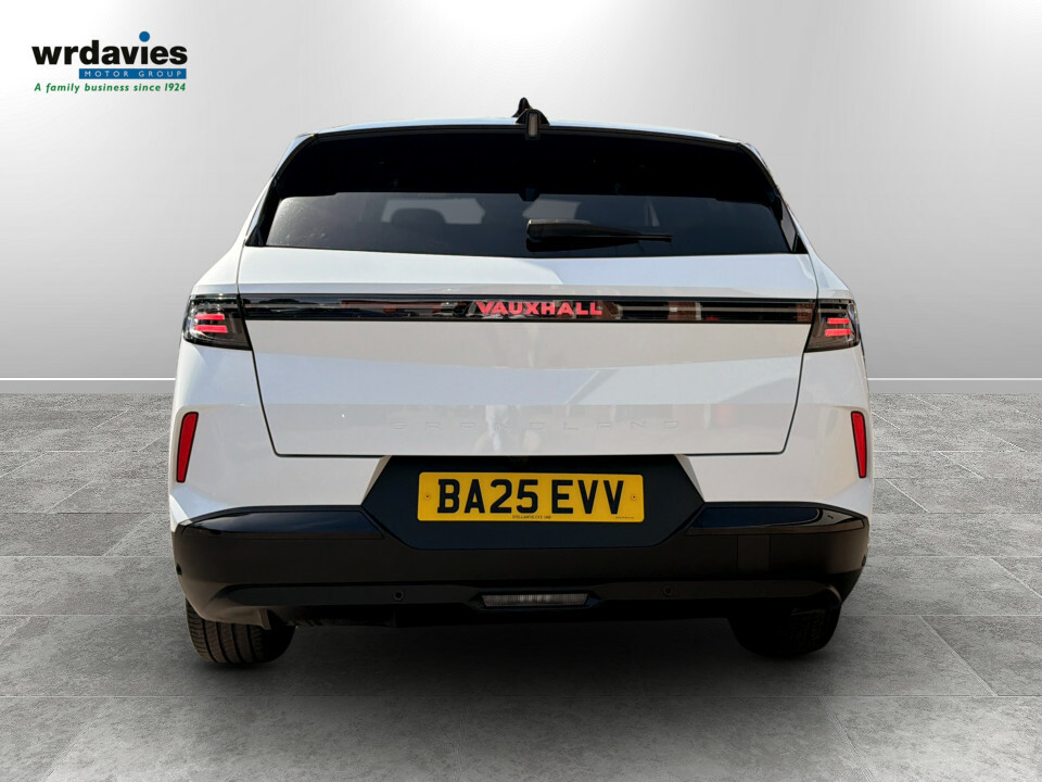 Vauxhall Grandland 1.2 Hybrid 145 Ultimate E-dct6 Fixed Roof BA25EVV White #6