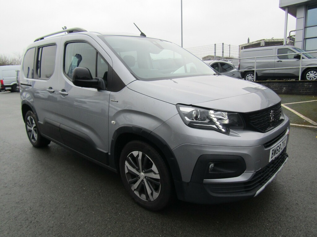 Peugeot Rifter 1.5 Bluehdi 130 Gt Line Grey