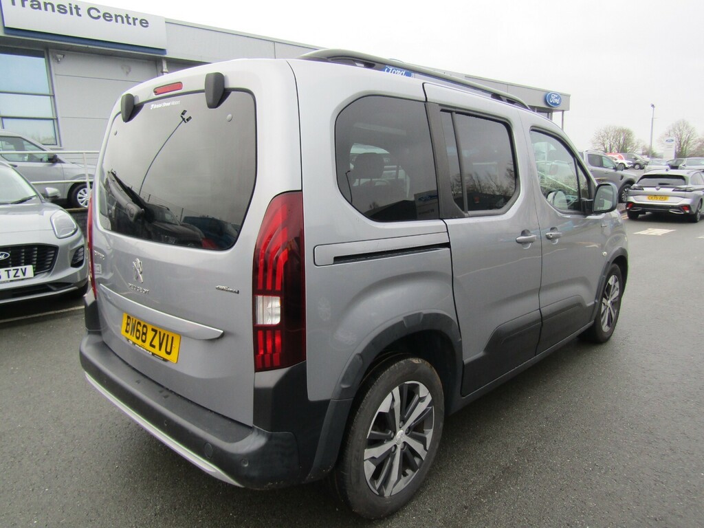 Peugeot Rifter 1.5 Bluehdi 130 Gt Line BW68ZVU Grey #3