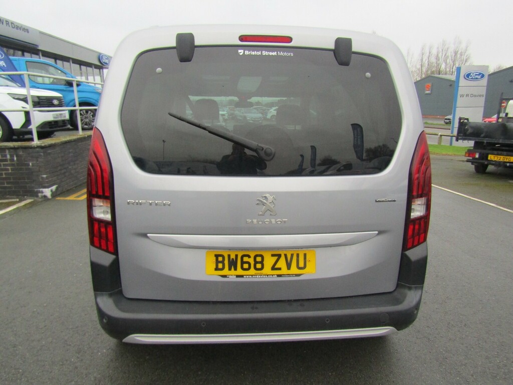 Peugeot Rifter 1.5 Bluehdi 130 Gt Line BW68ZVU Grey #4