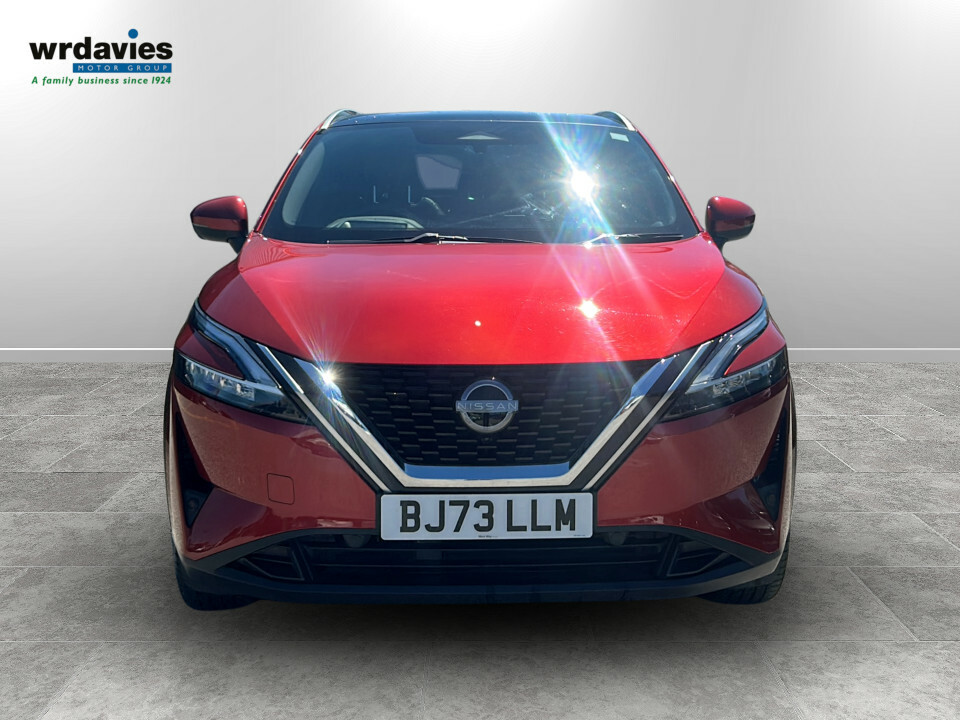 Nissan Qashqai 1.3 Dig-t Mh Tekna BJ73LLM Red #2