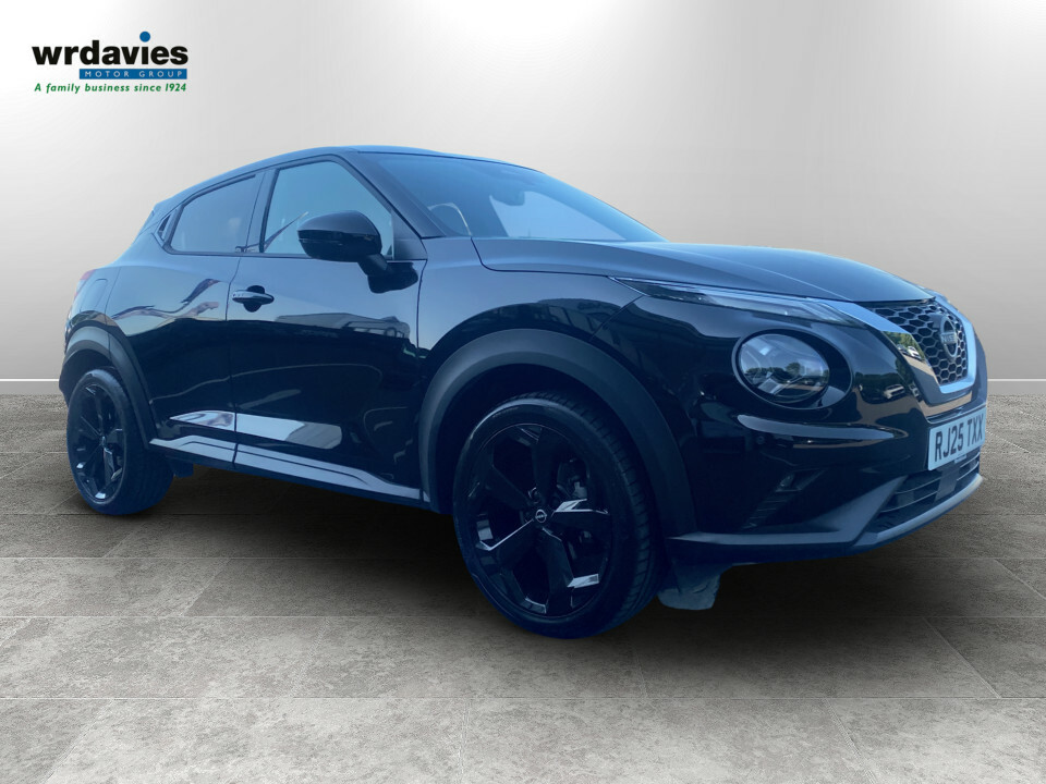 Nissan Juke 1.0 Dig-t Tekna Black