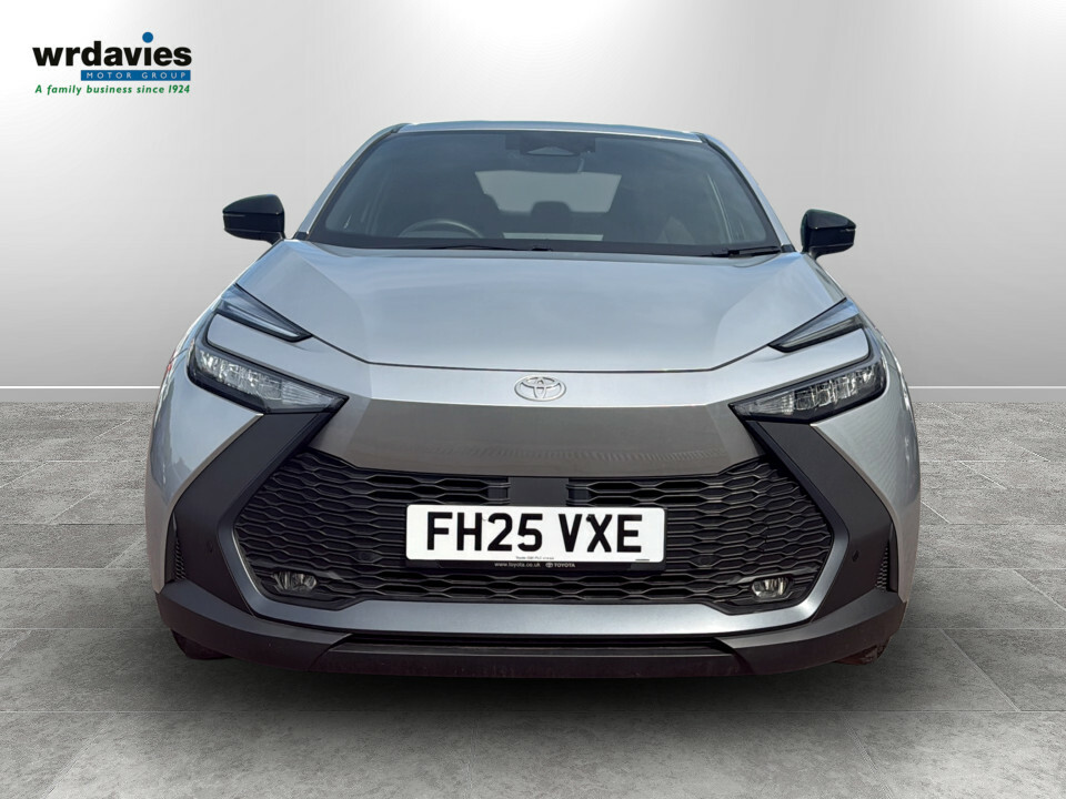 Toyota C-Hr 1.8 Hybrid Design Cvt FH25VXE Silver #2