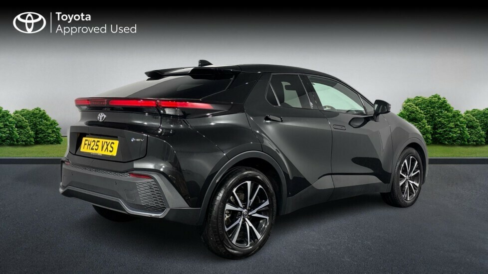 Toyota C-Hr 1.8 Hybrid Design Cvt FH25VXS Black #2