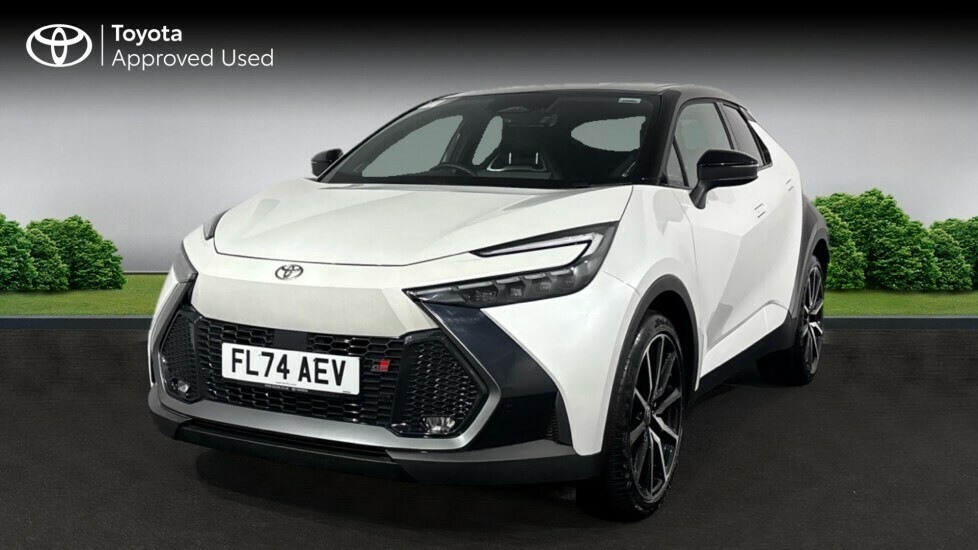 Toyota C-Hr 2.0 Phev Gr Sport Cvt FL74AEV White #3