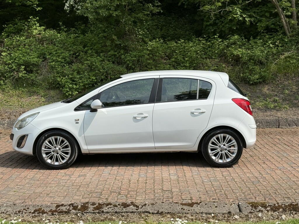 Vauxhall Corsa 1.2 I Ecoflex 16V Se SB12VGC White #2