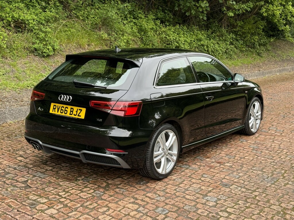 Audi A3 2.0 Tdi S Line RV66BJZ Black #3