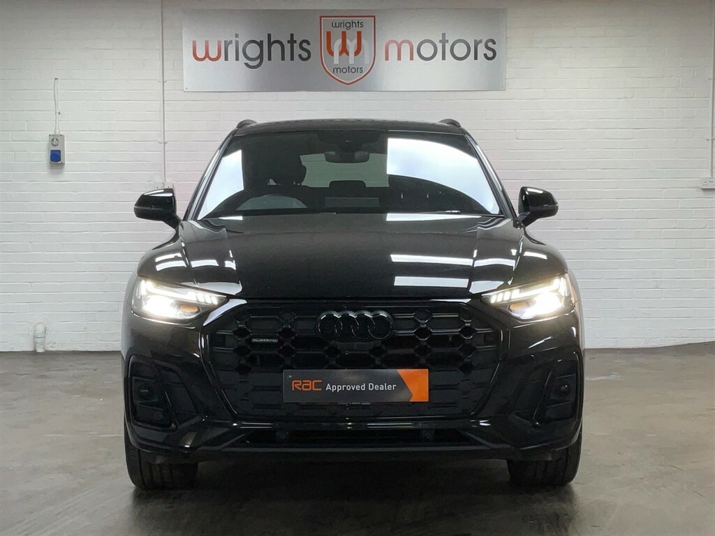 Audi Q5 2.0 Tdi 40 Edition 1 S Tronic Quattro Euro 6 Ss ET21LXM Black #4