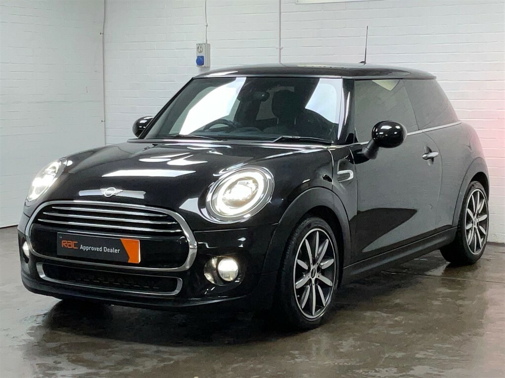Mini Hatch 1.5 Cooper Exclusive Steptronic Euro 6 Ss YE19OFW Black #5