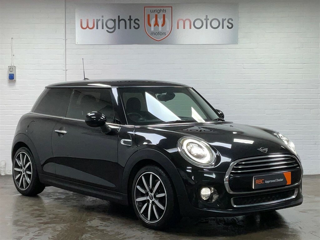 Mini Hatch 1.5 Cooper Exclusive Steptronic Euro 6 Ss YE19OFW Black #2