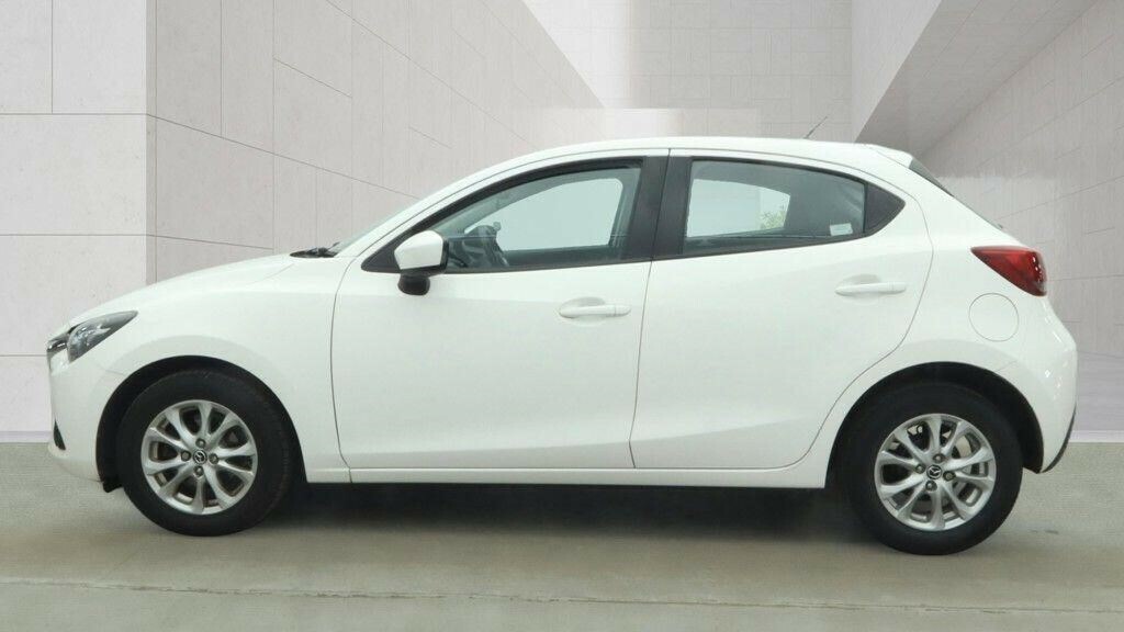 Mazda 2 1.5 Skyactiv-g Se-l Euro 6 Ss BN17XVM White #4