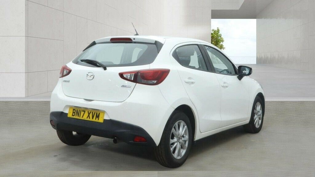 Mazda 2 1.5 Skyactiv-g Se-l Euro 6 Ss BN17XVM White #5