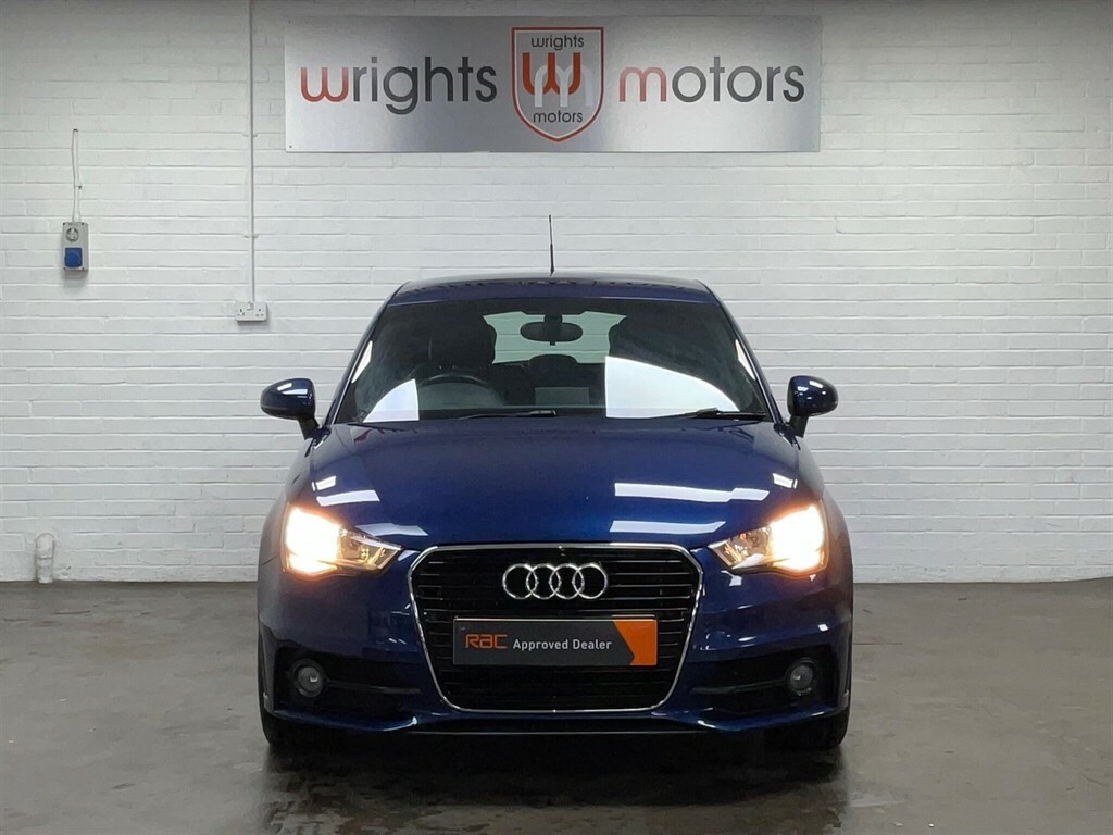 Audi A1 1.6 Tdi S Line Sportback Euro 5 Ss Blue #4