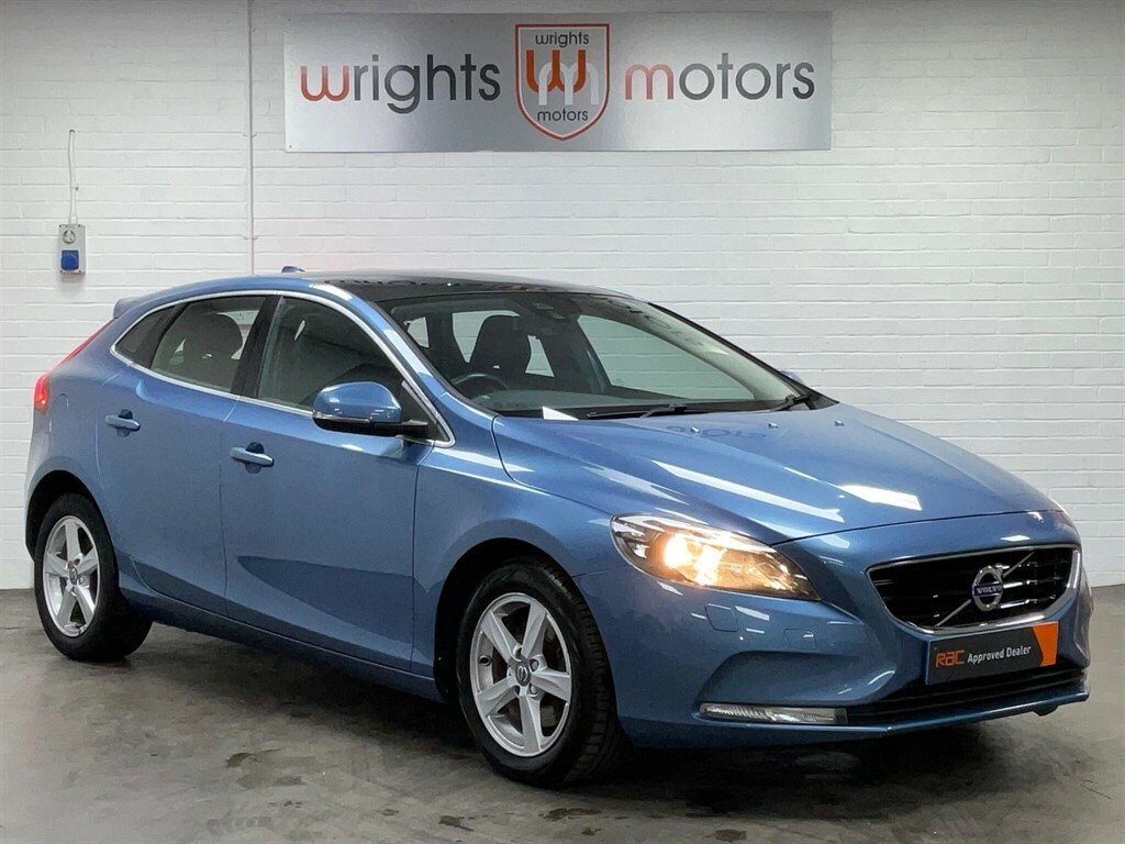 Volvo V40 2.0 T3 Se Nav Euro 6 Ss BN65OVB Blue #2