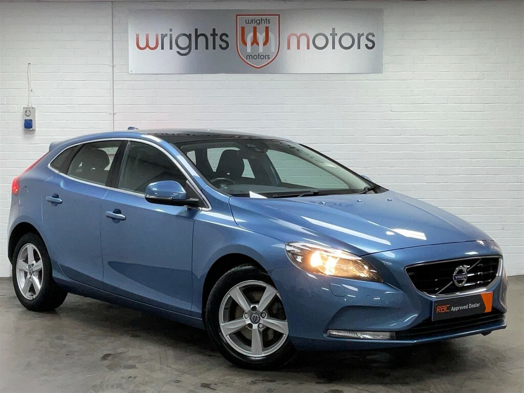 Volvo V40 2.0 T3 Se Nav Euro 6 Ss Blue