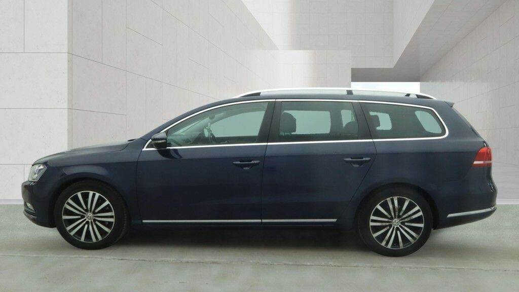 Volkswagen Passat 2.0 Tdi Bluemotion Tech Sport Dsg Euro 5 Ss Blue #4