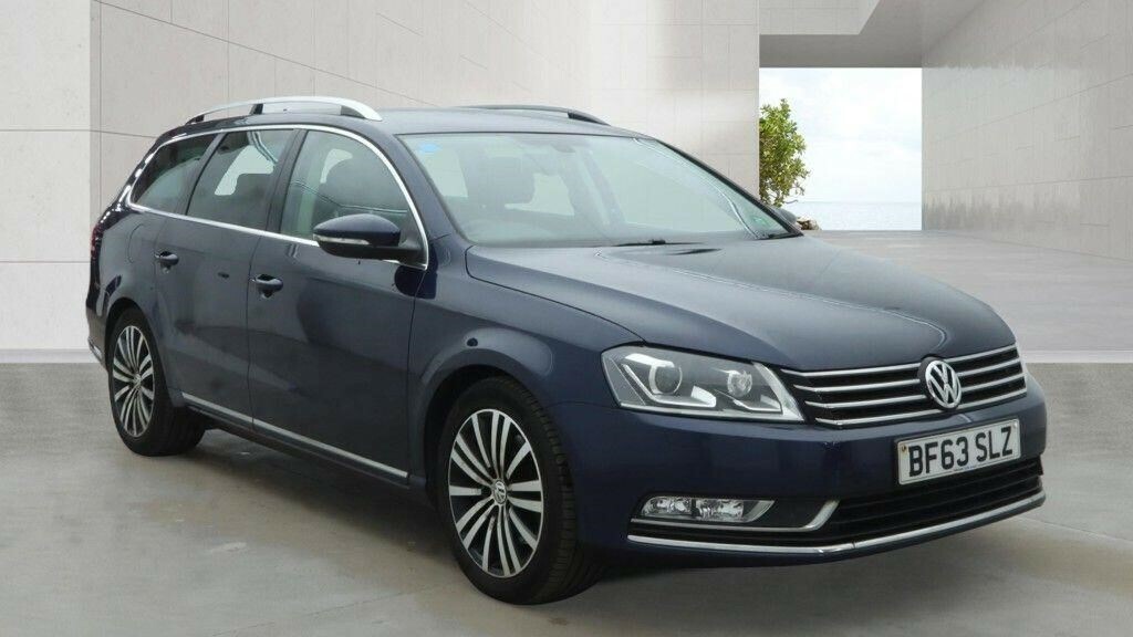Volkswagen Passat 2.0 Tdi Bluemotion Tech Sport Dsg Euro 5 Ss Blue