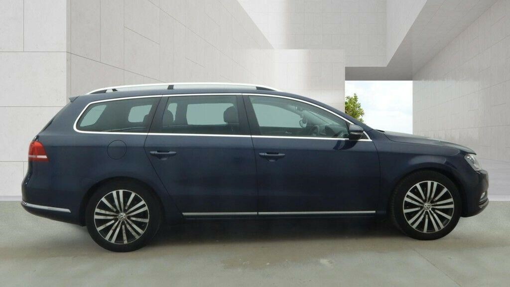 Volkswagen Passat 2.0 Tdi Bluemotion Tech Sport Dsg Euro 5 Ss Blue #3