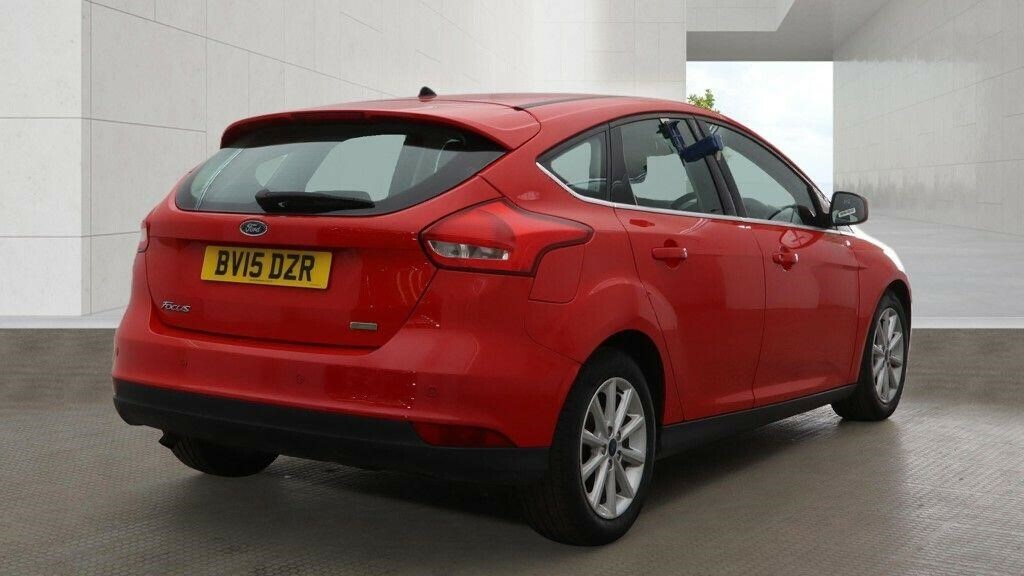 Ford Focus 1.0T Ecoboost Titanium Euro 6 Ss BV15DZR Red #5