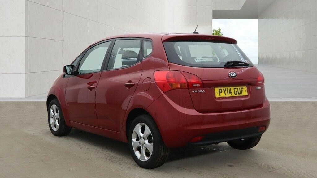Kia Venga 1.4 Ecodynamics 2 Euro 5 Ss Red #6