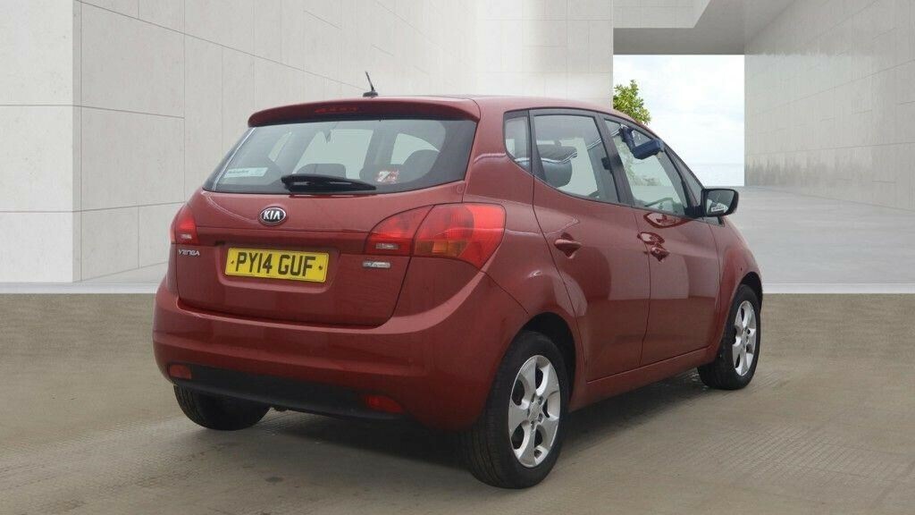 Kia Venga 1.4 Ecodynamics 2 Euro 5 Ss Red #5