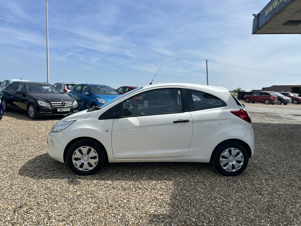 Ford KA Hatchback 1.2 Studio 2012 SC12XNB White #4