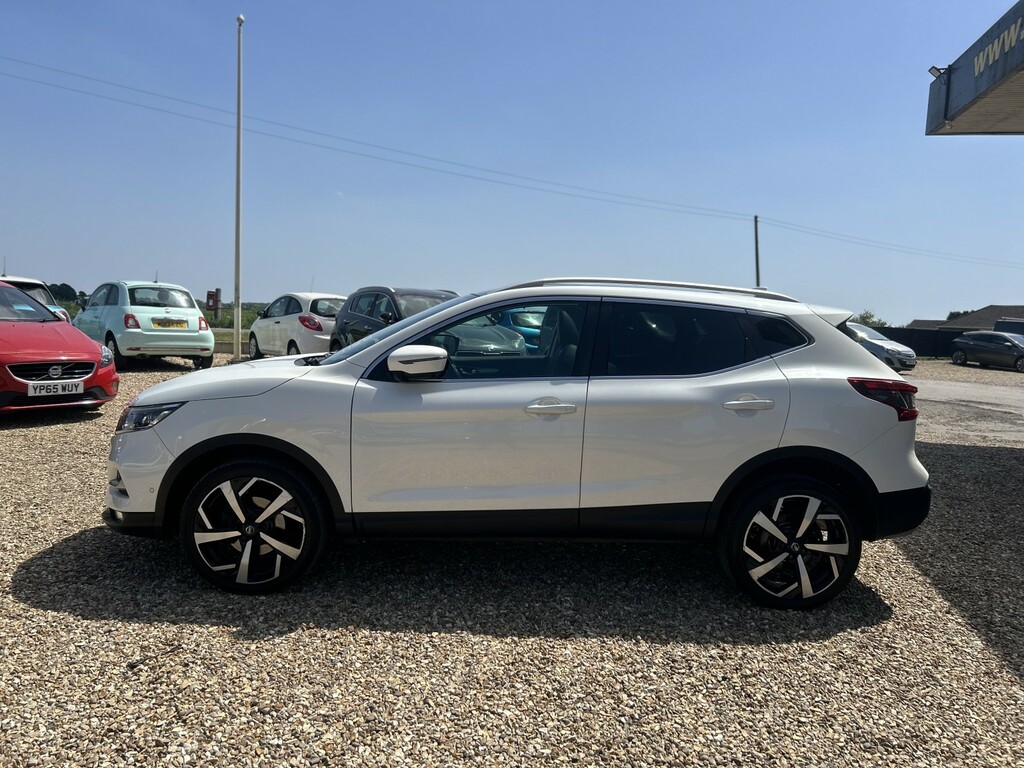 Nissan Qashqai Suv 1.5 Dci Tekna 2018 LL68NZS White #4