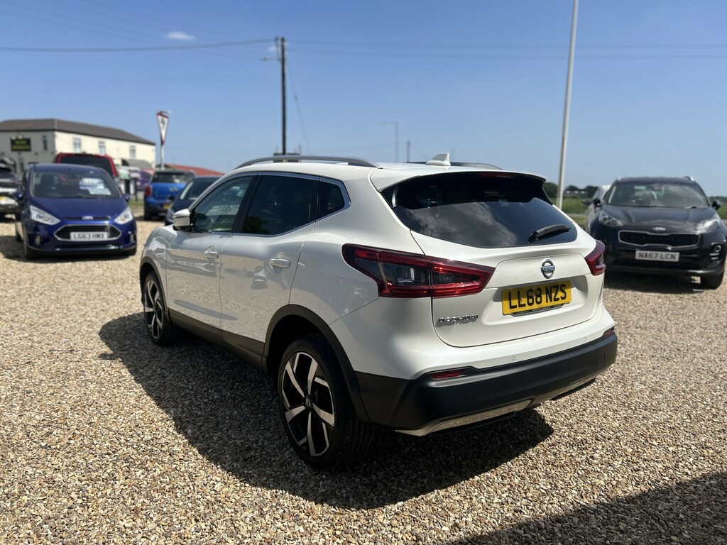Nissan Qashqai Suv 1.5 Dci Tekna 2018 LL68NZS White #5