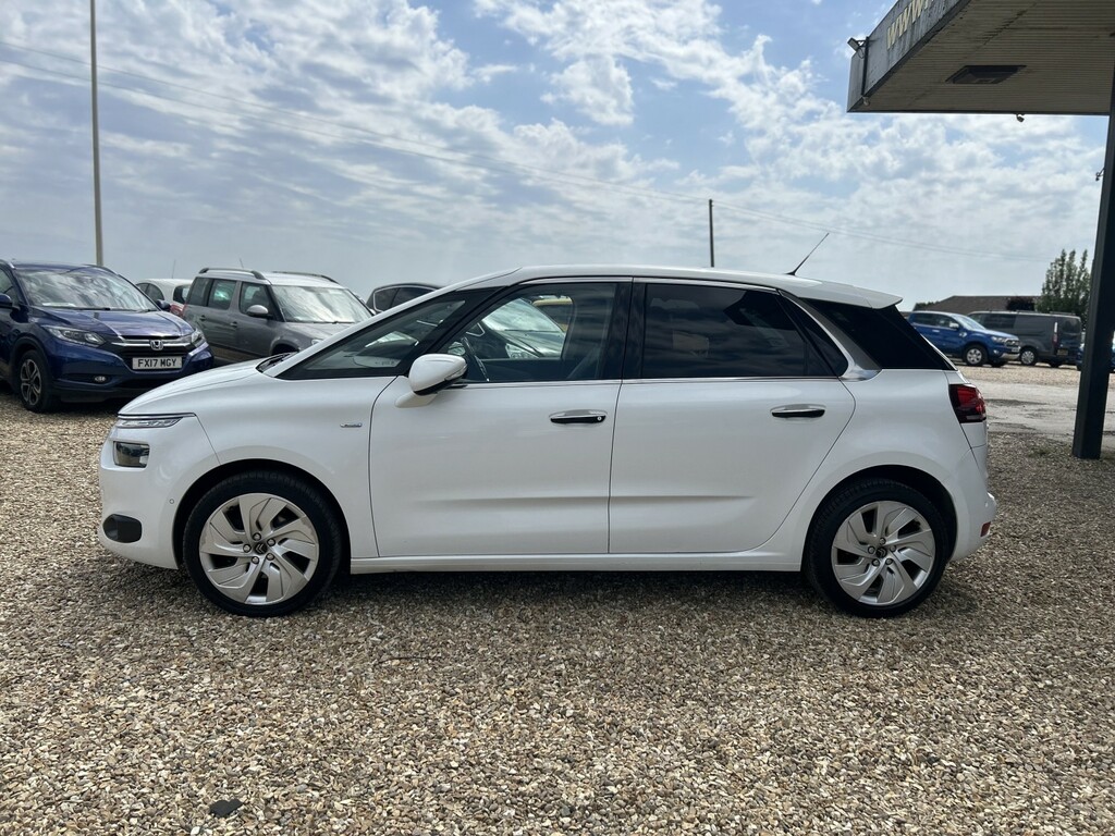 Citroen C4 Picasso Mpv 2.0 Bluehdi Exclusive 2016 White #4