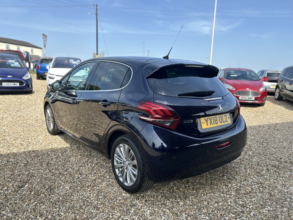 Peugeot 208 Hatchback 1.6 Bluehdi Allure 2018 Blue #5