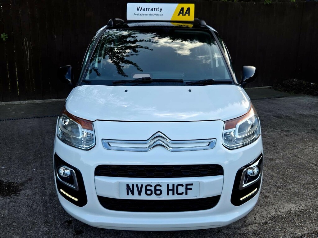 Citroen C3 Picasso 1.6 Bluehdi Platinum Euro 6 NV66HCF White #2