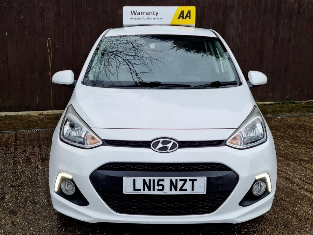 Hyundai I10 1.0 Premium Euro 5 LN15NZT White #2