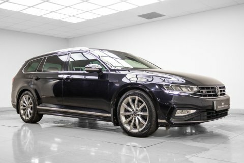 Volkswagen Passat 2.0 Tdi Evo Black #2