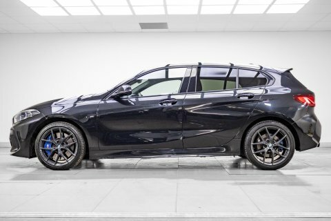 BMW 1 Series 2.0 118D M YB21FCA Black #2