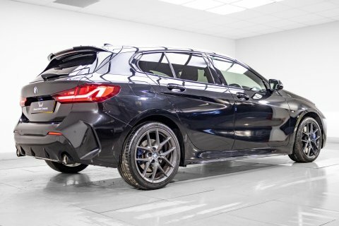 BMW 1 Series 2.0 118D M YB21FCA Black #6