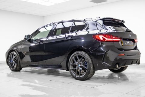 BMW 1 Series 2.0 118D M YB21FCA Black #4
