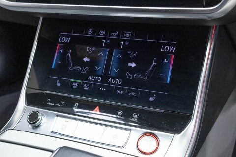 Audi  Carbon Black 450Ps Red #22