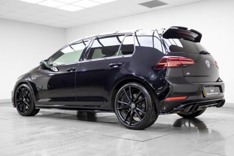 Volkswagen Golf 2.0 Tsi R GC69BPY Black #4