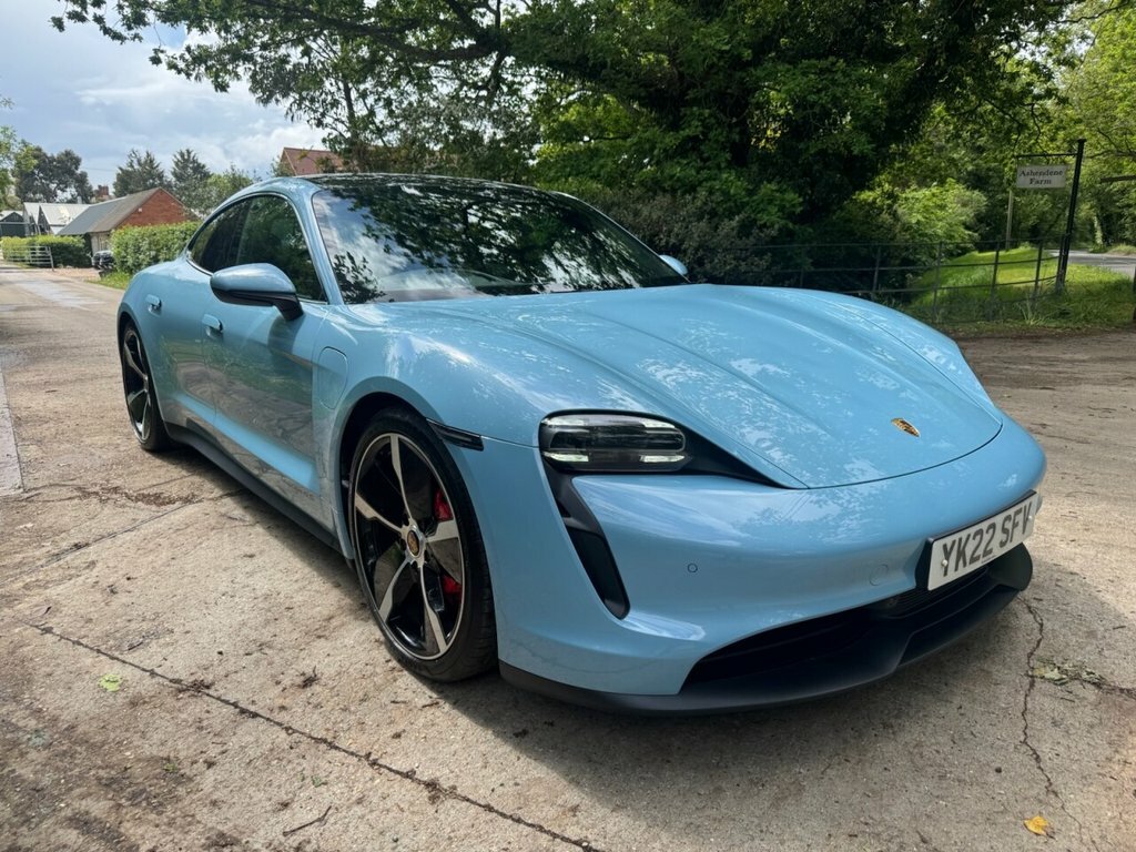 Porsche Taycan Saloon Blue