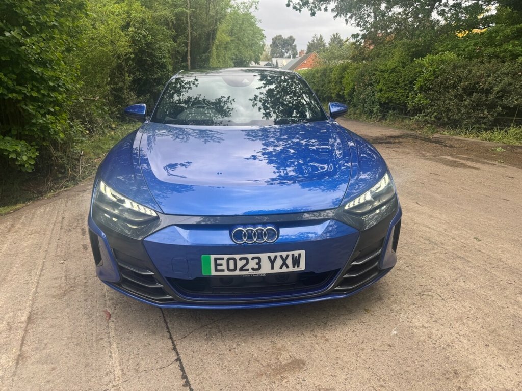 Audi E Tron GT Saloon EO23YXW Blue #4