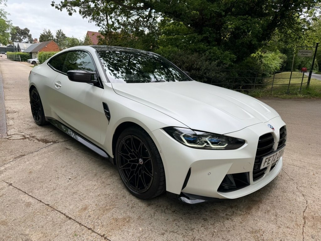 BMW M4 3L Competition FE72ZDH White #2