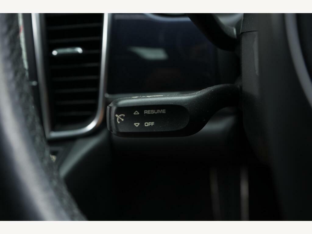 Porsche Panamera Coupe White #32