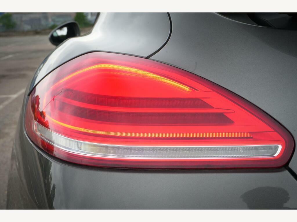 Porsche Panamera Coupe White #18