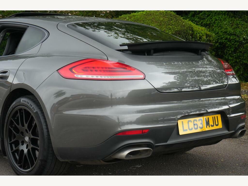 Porsche Panamera Coupe White #25