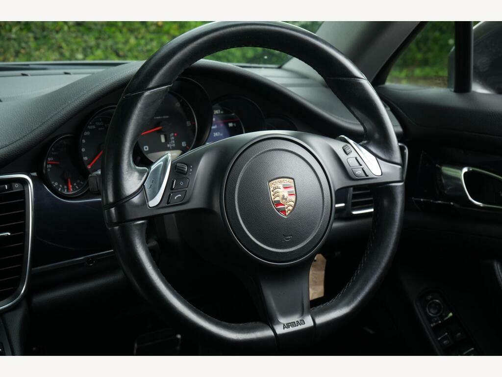 Porsche Panamera Coupe White #33