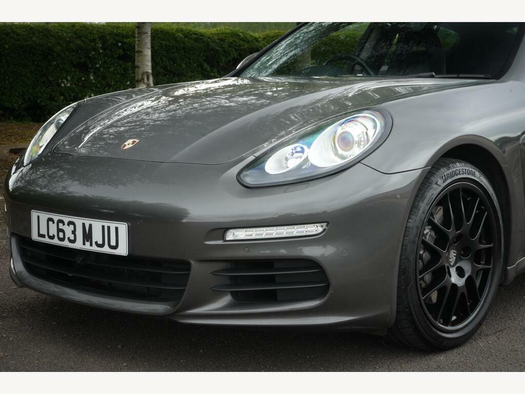 Porsche Panamera Coupe White #13