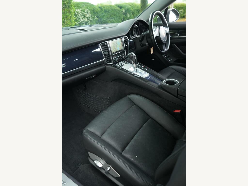 Porsche Panamera Coupe White #34