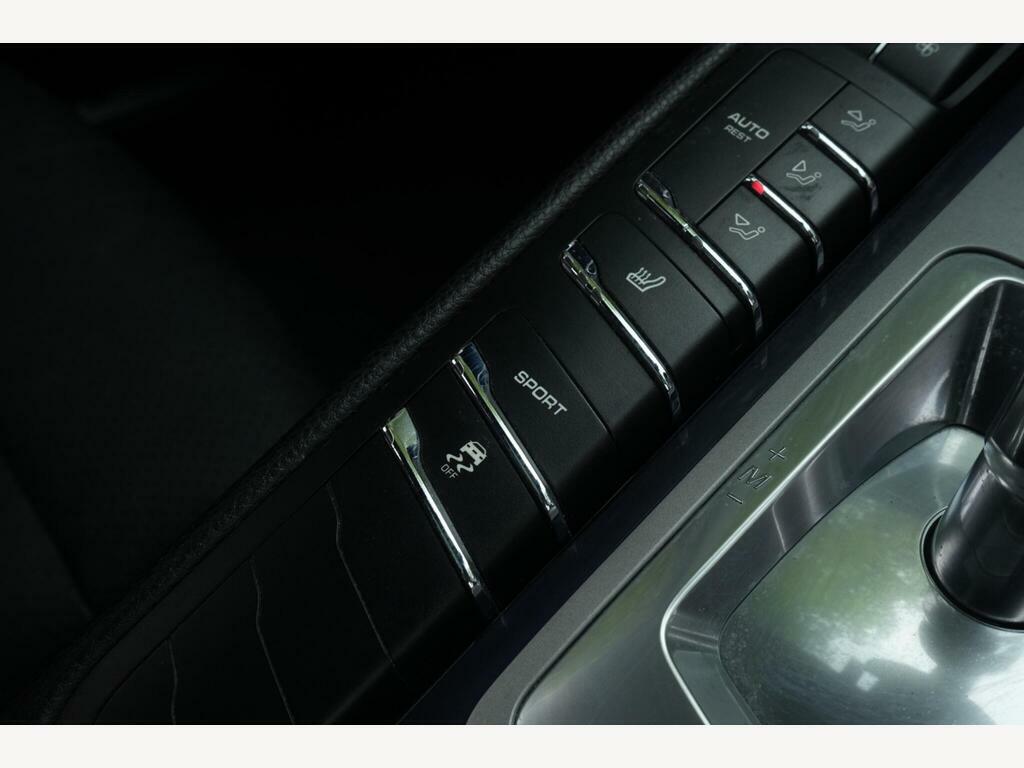 Porsche Panamera Coupe White #39