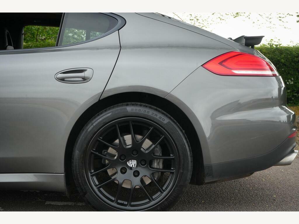 Porsche Panamera Coupe White #17