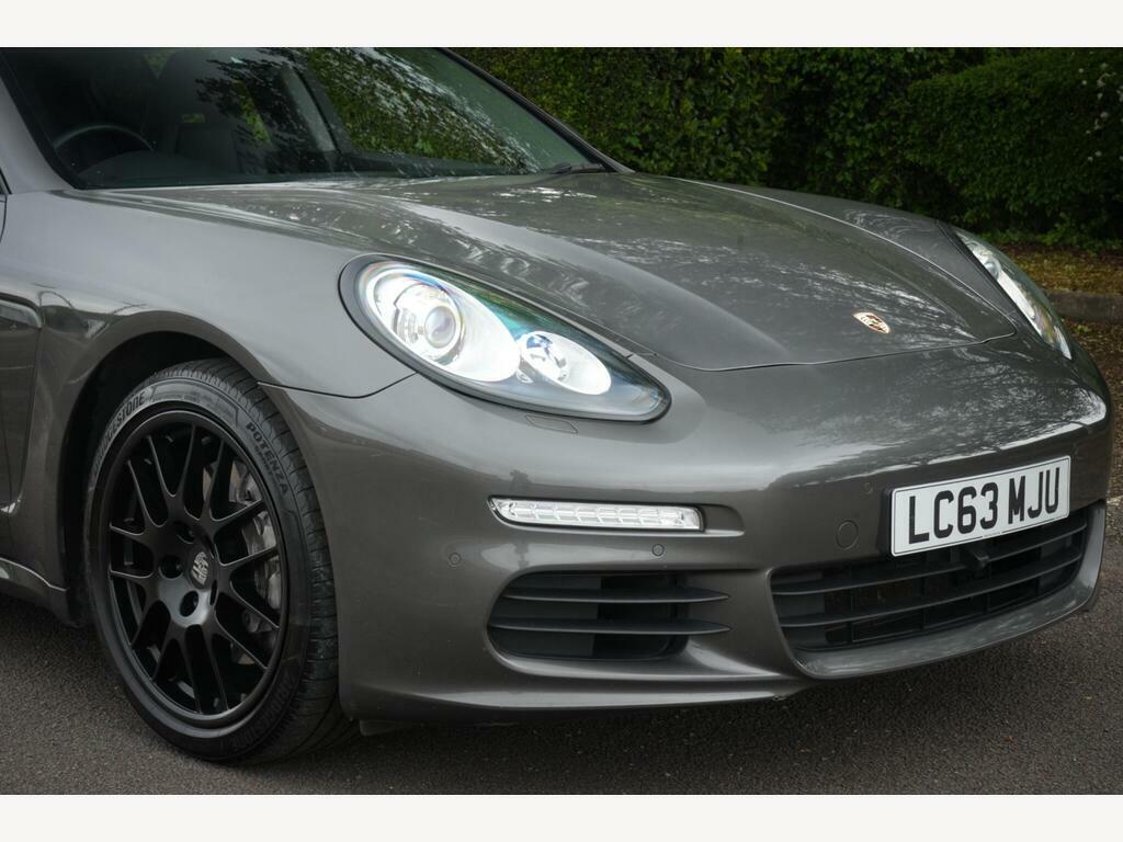 Porsche Panamera Coupe White #12